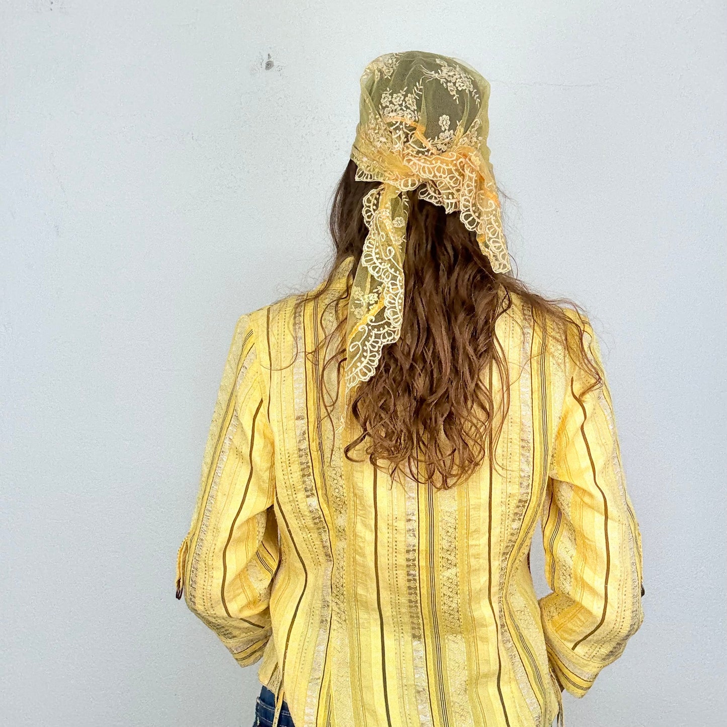 Kuratierter Vintage Onlineshop nachhaltige Secondhand Kleidung online kaufen, Online Shop Vintage, Vintage Online Shop, Second Hand Online Shop, gebraucht, zweite Hand, reused, preloved, Y2K, thriftshop, thriftstore, thrifting, thrift shop, thrift store, Boho, Blumen, Spitze