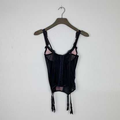 Kuratierter Vintage Onlineshop nachhaltige Secondhand Kleidung online kaufen, Online Shop Vintage, Vintage Online Shop, Second Hand Online Shop, gebraucht, zweite Hand, reused, preloved, Y2K, thriftshop, thriftstore, thrifting, thrift shop, thrift store