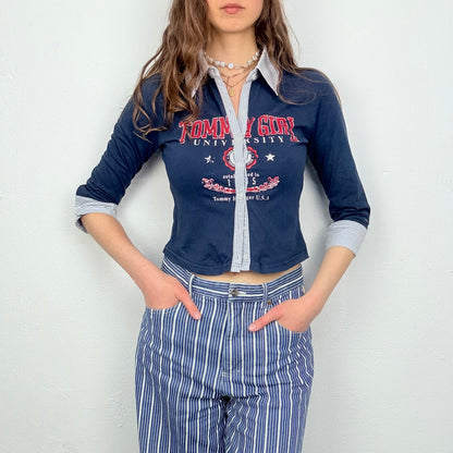 Kuratierter Vintage Onlineshop nachhaltige Secondhand Kleidung online kaufen, Online Shop Vintage, Vintage Online Shop, Second Hand Online Shop, gebraucht, zweite Hand, reused, preloved, Y2K, thriftshop, thriftstore, thrifting, thrift shop, thrift store