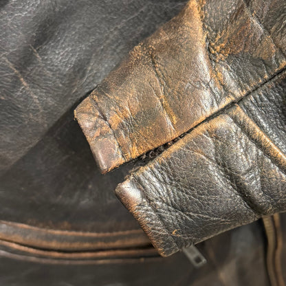 Kuratierter Vintage Onlineshop nachhaltige Secondhand Kleidung online kaufen, Online Shop Vintage, Vintage Online Shop, Second Hand Online Shop, gebraucht, zweite Hand, reused, preloved, Y2K, thriftshop, thriftstore, thrifting, thrift shop, thrift store
