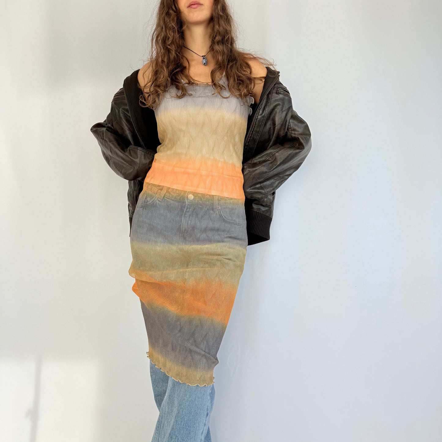 Kuratierter Vintage Onlineshop nachhaltige Secondhand Kleidung online kaufen, Online Shop Vintage, Vintage Online Shop, Second Hand Online Shop, gebraucht, zweite Hand, reused, preloved, Y2K, thriftshop, thriftstore, thrifting, thrift shop, thrift store, Y2K, Mesh, Boho, Festival