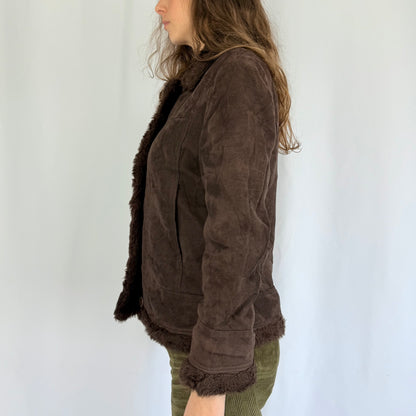 Kuratierter Vintage Onlineshop nachhaltige Secondhand Kleidung online kaufen, Online Shop Vintage, Vintage Online Shop, Second Hand Online Shop, gebraucht, zweite Hand, reused, preloved, Y2K, thriftshop, thriftstore, thrifting, thrift shop, thrift store, 2000s, Cozy, Warm, Teddy