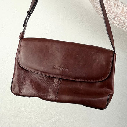 Kuratierter Vintage Onlineshop nachhaltige Secondhand Kleidung online kaufen, Online Shop Vintage, Vintage Online Shop, Second Hand Online Shop, gebraucht, zweite Hand, reused, preloved, Y2K, thriftshop, thriftstore, thrifting, thrift shop, thrift store