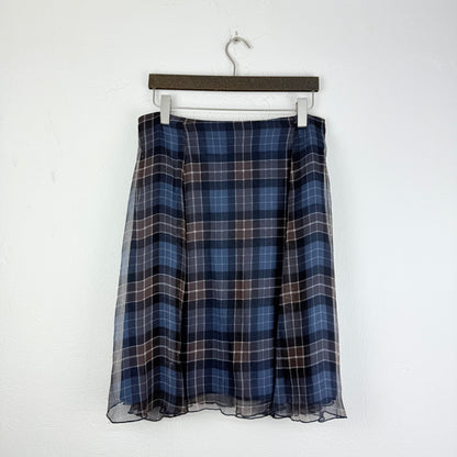 Kuratierter Vintage Onlineshop nachhaltige Secondhand Kleidung online kaufen, Online Shop Vintage, Vintage Online Shop, Second Hand Online Shop, gebraucht, zweite Hand, reused, preloved, Y2K, thriftshop, thriftstore, thrifting, thrift shop, thrift store, Plaid, Schottenmuster, Retro, Schoolskirt