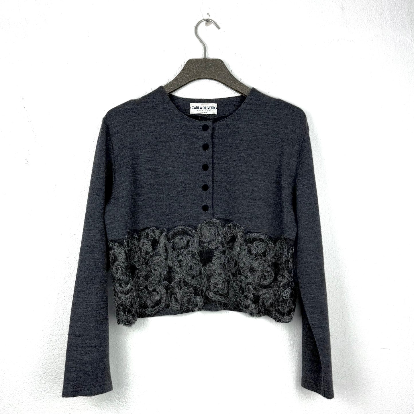 Kuratierter Vintage Onlineshop nachhaltige Secondhand Kleidung online kaufen, Online Shop Vintage, Vintage Online Shop, Second Hand Online Shop, gebraucht, zweite Hand, reused, preloved, Y2K, thriftshop, thriftstore, thrifting, thrift shop, thrift store