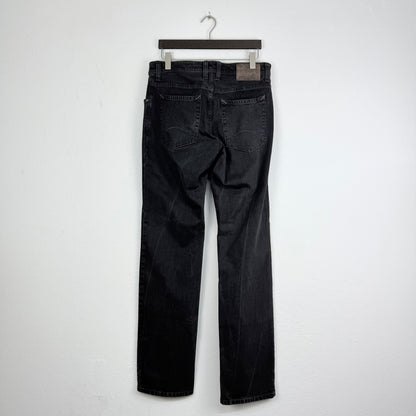 Kuratierter Vintage Onlineshop nachhaltige Secondhand Kleidung online kaufen, Online Shop Vintage, Vintage Online Shop, Second Hand Online Shop, gebraucht, zweite Hand, reused, preloved, Y2K, thriftshop, thriftstore, thrifting, thrift shop, thrift store, Jeans, Denim, Camel Active