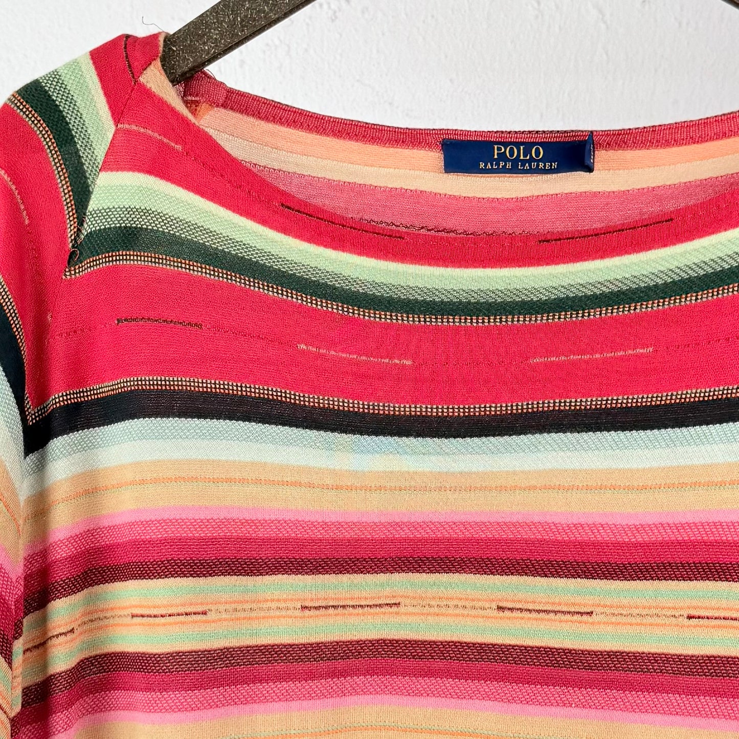 Kuratierter Vintage Onlineshop nachhaltige Secondhand Kleidung online kaufen, Online Shop Vintage, Vintage Online Shop, Second Hand Online Shop, gebraucht, zweite Hand, reused, preloved, Y2K, thriftshop, thriftstore, thrifting, thrift shop, thrift store, Stripes, Schal, Streifen