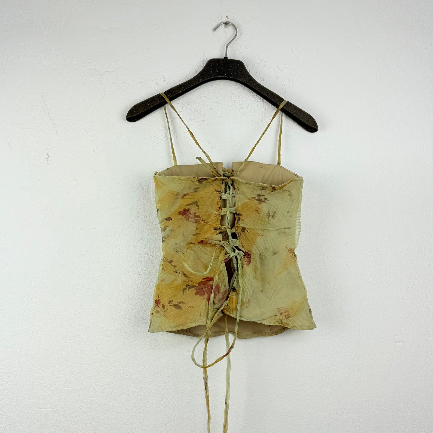 Kuratierter Vintage Onlineshop nachhaltige Secondhand Kleidung online kaufen, Online Shop Vintage, Vintage Online Shop, Second Hand Online Shop, gebraucht, zweite Hand, reused, preloved, Y2K, thriftshop, thriftstore, thrifting, thrift shop, thrift store