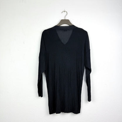 Kuratierter Vintage Onlineshop nachhaltige Secondhand Kleidung online kaufen, Online Shop Vintage, Vintage Online Shop, Second Hand Online Shop, gebraucht, zweite Hand, reused, preloved, Y2K, thriftshop, thriftstore, thrifting, thrift shop, thrift store