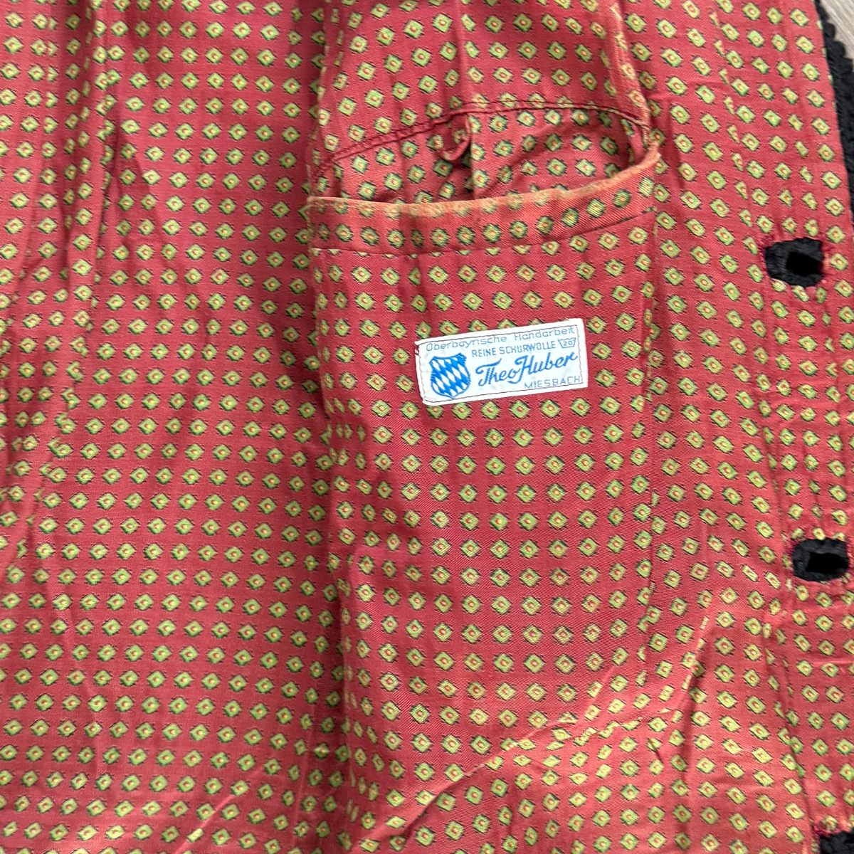 Kuratierter Vintage Onlineshop nachhaltige Secondhand Kleidung online kaufen, Online Shop Vintage, Vintage Online Shop, Second Hand Online Shop, gebraucht, zweite Hand, reused, preloved, Y2K, thriftshop, thriftstore, thrifting, thrift shop, thrift store,Vintage, Knitwear, Handgefertigt, Cozy, Warm, Handmade