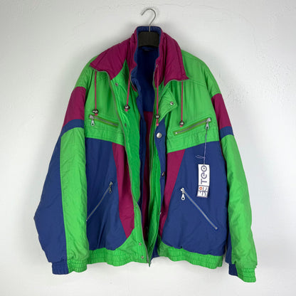Kuratierter Vintage Onlineshop nachhaltige Secondhand Kleidung online kaufen, Online Shop Vintage, Vintage Online Shop, Second Hand Online Shop, gebraucht, zweite Hand, reused, preloved, Y2K, thriftshop, thriftstore, thrifting, thrift shop, thrift store