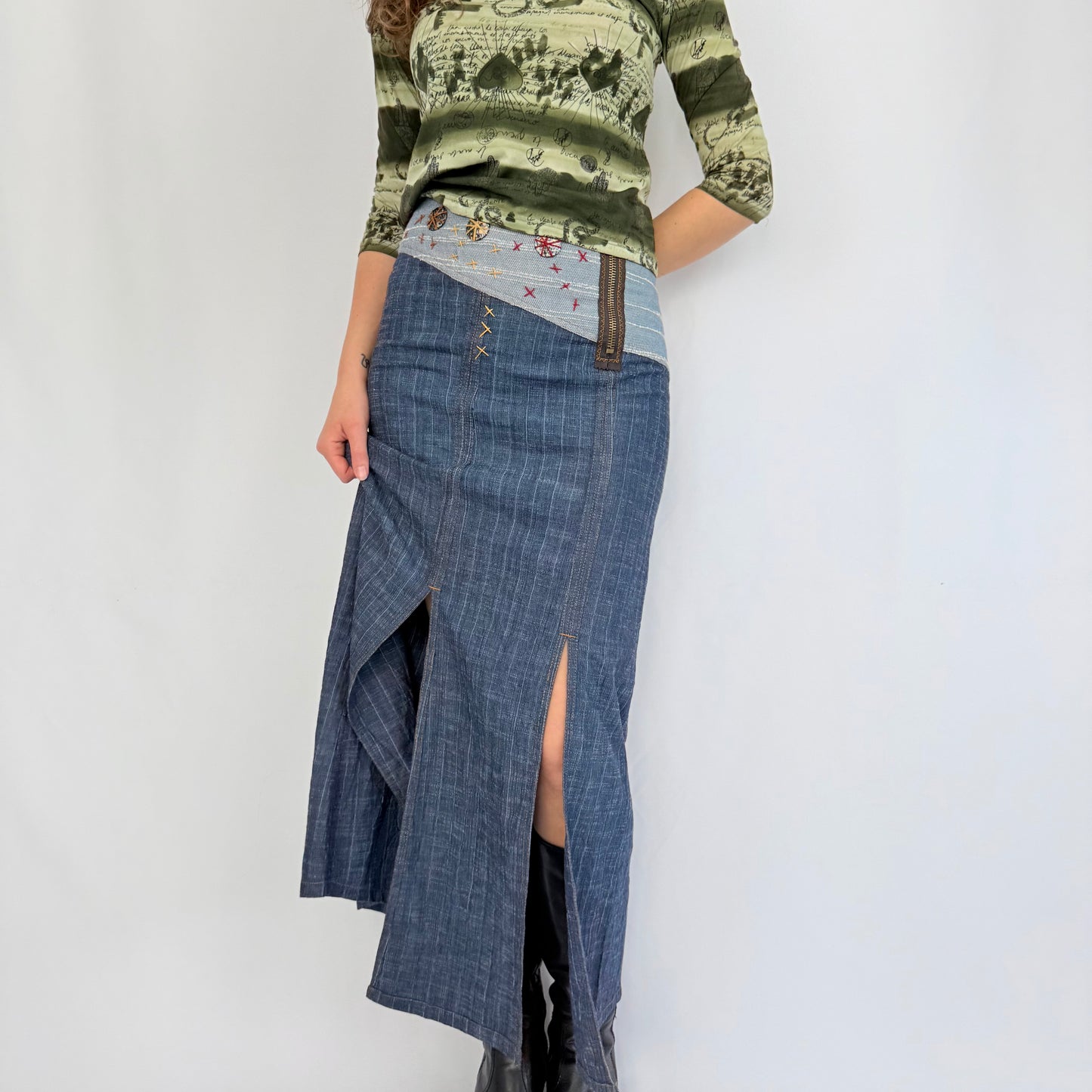 Save the Queen! OHDD Maxirock Denim mit Verzierung (S)