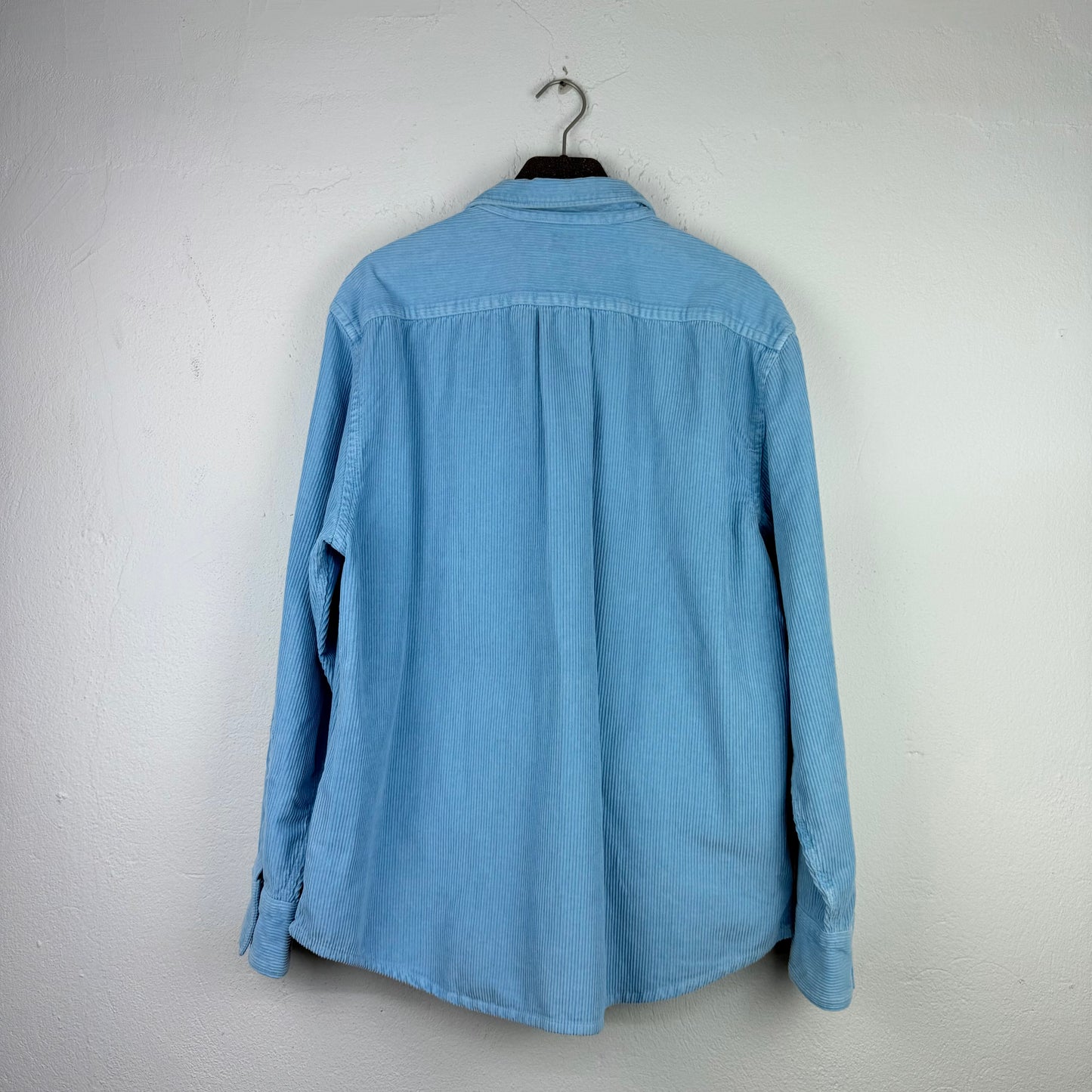 Kuratierter Vintage Onlineshop nachhaltige Secondhand Kleidung online kaufen, Online Shop Vintage, Vintage Online Shop, Second Hand Online Shop, gebraucht, zweite Hand, reused, preloved, Y2K, thriftshop, thriftstore, thrifting, thrift shop, thrift store