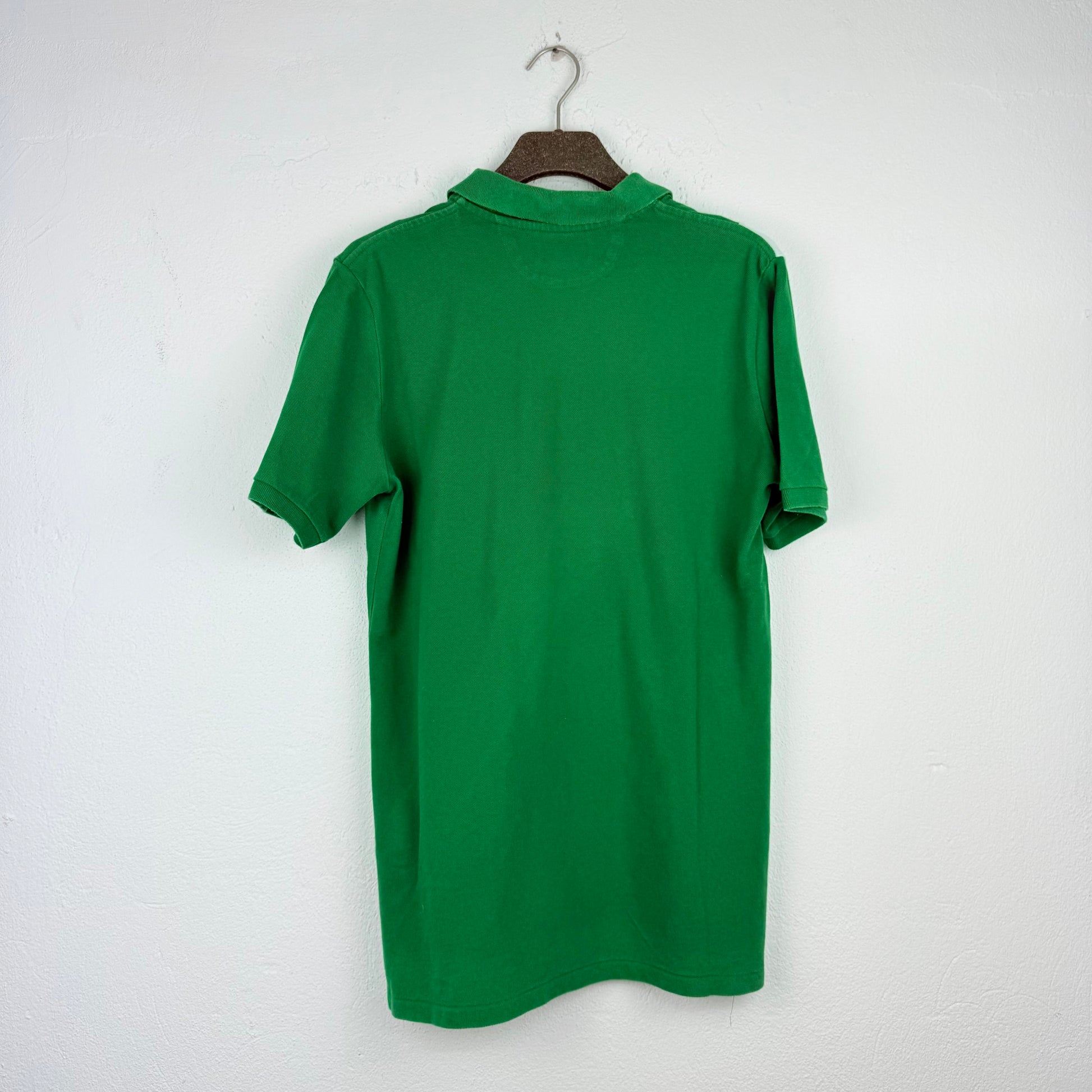 Kuratierter Vintage Onlineshop nachhaltige Secondhand Kleidung online kaufen, Online Shop Vintage, Vintage Online Shop, Second Hand Online Shop, gebraucht, zweite Hand, reused, preloved, Y2K, thriftshop, thriftstore, thrifting, thrift shop, thrift store