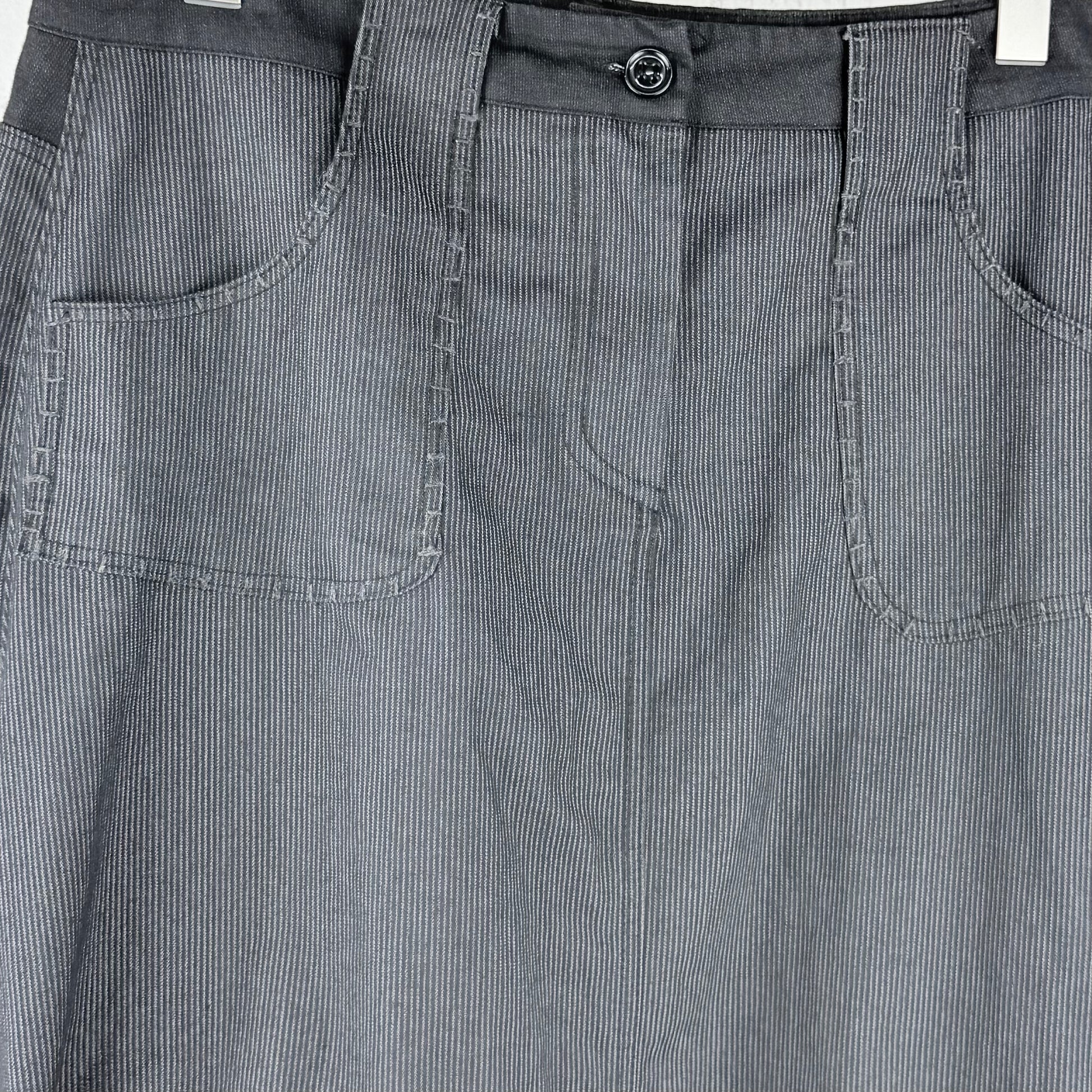 Kuratierter Vintage Onlineshop nachhaltige Secondhand Kleidung online kaufen, Online Shop Vintage, Vintage Online Shop, Second Hand Online Shop, gebraucht, zweite Hand, reused, preloved, Y2K, thriftshop, thriftstore, thrifting, thrift shop, thrift store, Grunge, Alternativ