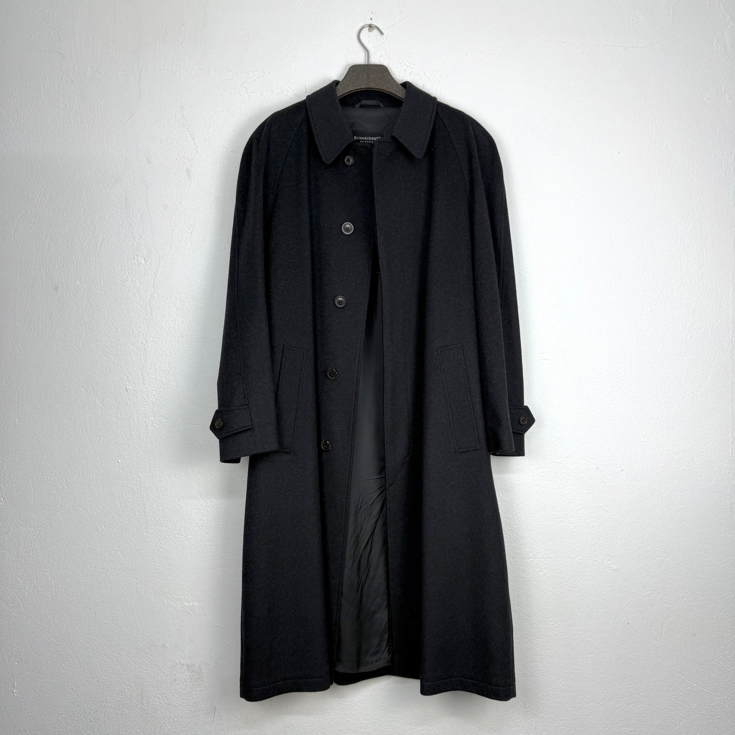 Kuratierter Vintage Onlineshop nachhaltige Secondhand Kleidung online kaufen, Online Shop Vintage, Vintage Online Shop, Second Hand Online Shop, gebraucht, zweite Hand, reused, preloved, Y2K, thriftshop, thriftstore, thrifting, thrift shop, thrift store