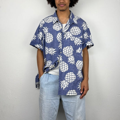 Kuratierter Vintage Onlineshop nachhaltige Secondhand Kleidung online kaufen, Online Shop Vintage, Vintage Online Shop, Second Hand Online Shop, gebraucht, zweite Hand, reused, preloved, Y2K, thriftshop, thriftstore, thrifting, thrift shop, thrift store