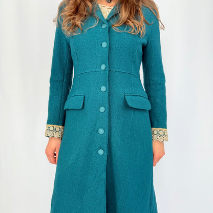 Kuratierter Vintage Onlineshop nachhaltige Secondhand Kleidung online kaufen, Online Shop Vintage, Vintage Online Shop, Second Hand Online Shop, gebraucht, zweite Hand, reused, preloved, Y2K, thriftshop, thriftstore, thrifting, thrift shop, thrift store, Classic, Cozy, Warm, Elegant