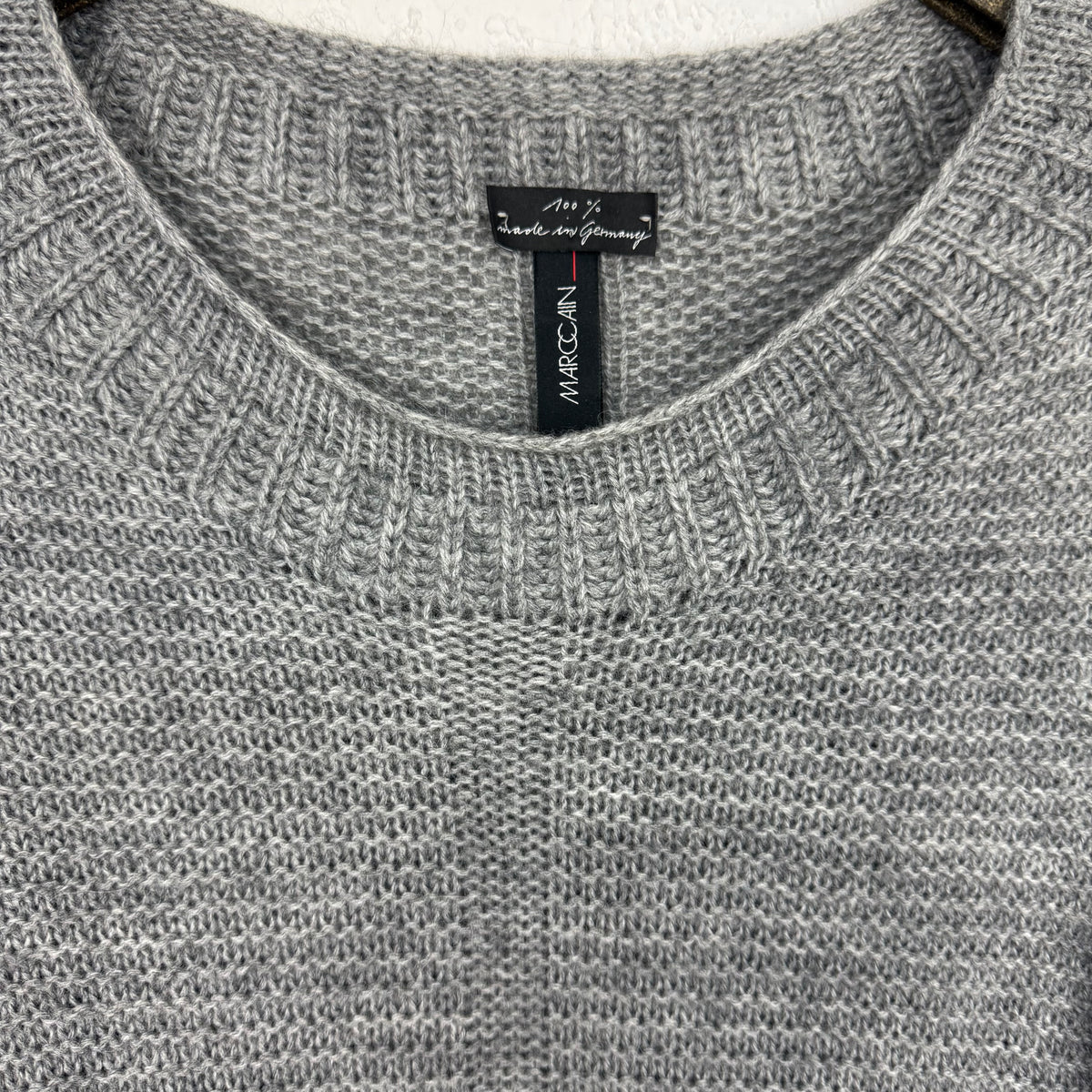 Kuratierter Vintage Onlineshop nachhaltige Secondhand Kleidung online kaufen, Online Shop Vintage, Vintage Online Shop, Second Hand Online Shop, gebraucht, zweite Hand, reused, preloved, Y2K, thriftshop, thriftstore, thrifting, thrift shop, thrift store