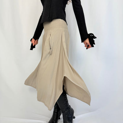 Kuratierter Vintage Onlineshop nachhaltige Secondhand Kleidung online kaufen, Online Shop Vintage, Vintage Online Shop, Second Hand Online Shop, gebraucht, zweite Hand, reused, preloved, Y2K, thriftshop, thriftstore, thrifting, thrift shop, thrift store, Elegant, Asymmetrical, Boho