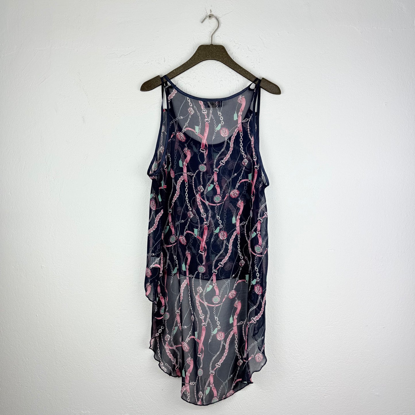 Kuratierter Vintage Onlineshop nachhaltige Secondhand Kleidung online kaufen, Online Shop Vintage, Vintage Online Shop, Second Hand Online Shop, gebraucht, zweite Hand, reused, preloved, Y2K, thriftshop, thriftstore, thrifting, thrift shop, thrift store, Festival, Boho, Flowy
