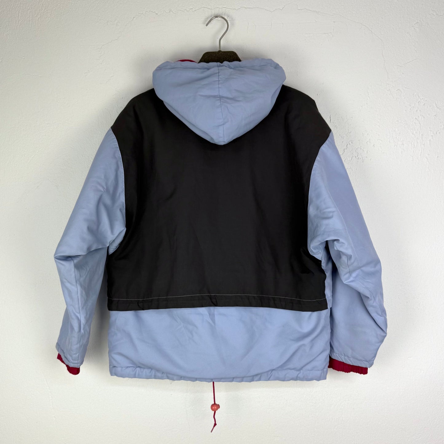 Kuratierter Vintage Onlineshop nachhaltige Secondhand Kleidung online kaufen, Online Shop Vintage, Vintage Online Shop, Second Hand Online Shop, gebraucht, zweite Hand, reused, preloved, Y2K, thriftshop, thriftstore, thrifting, thrift shop, thrift store