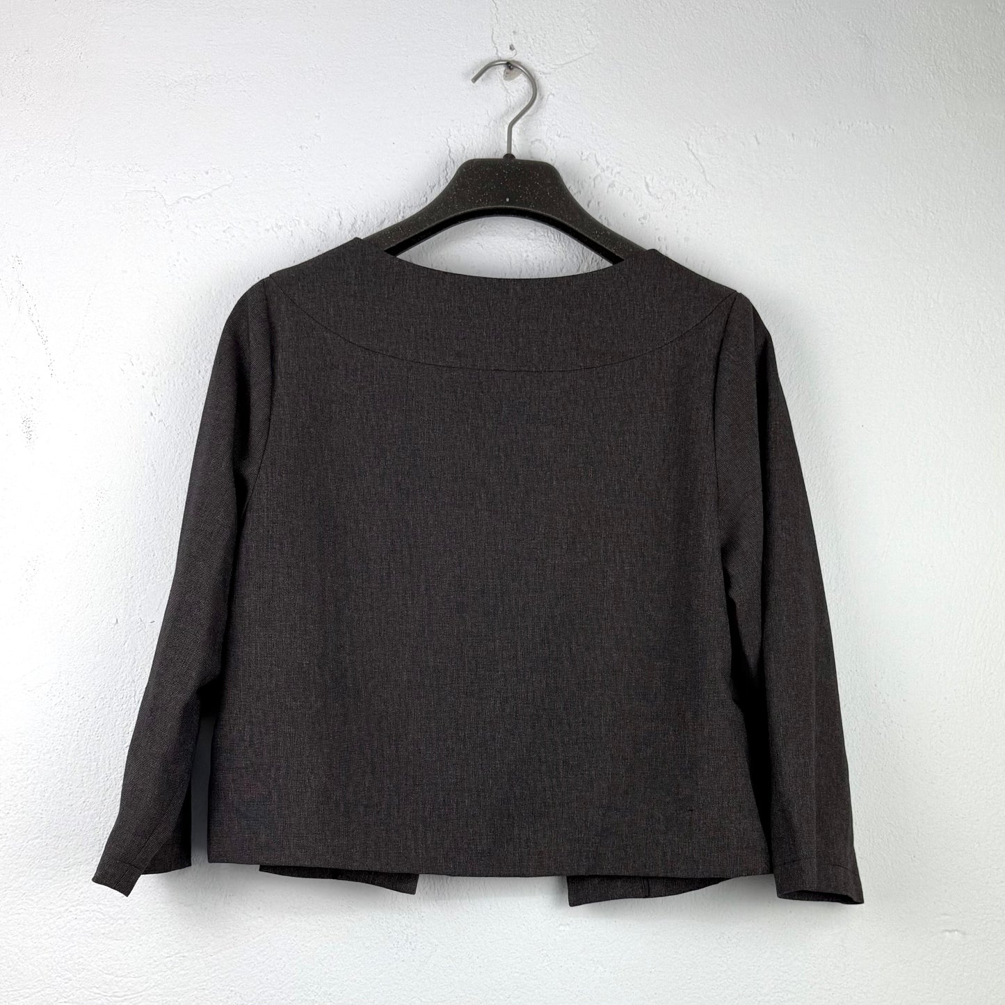Kuratierter Vintage Onlineshop nachhaltige Secondhand Kleidung online kaufen, Online Shop Vintage, Vintage Online Shop, Second Hand Online Shop, gebraucht, zweite Hand, reused, preloved, Y2K, thriftshop, thriftstore, thrifting, thrift shop, thrift store