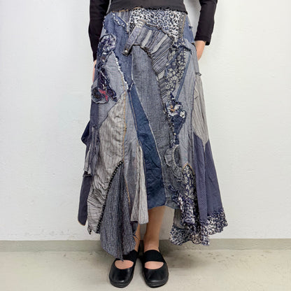 Kuratierter Vintage Onlineshop nachhaltige Secondhand Kleidung online kaufen, Online Shop Vintage, Vintage Online Shop, Second Hand Online Shop, gebraucht, zweite Hand, reused, preloved, Y2K, thriftshop, thriftstore, thrifting, thrift shop, thrift store, Retro,Alternative, Grunge, Patchwork