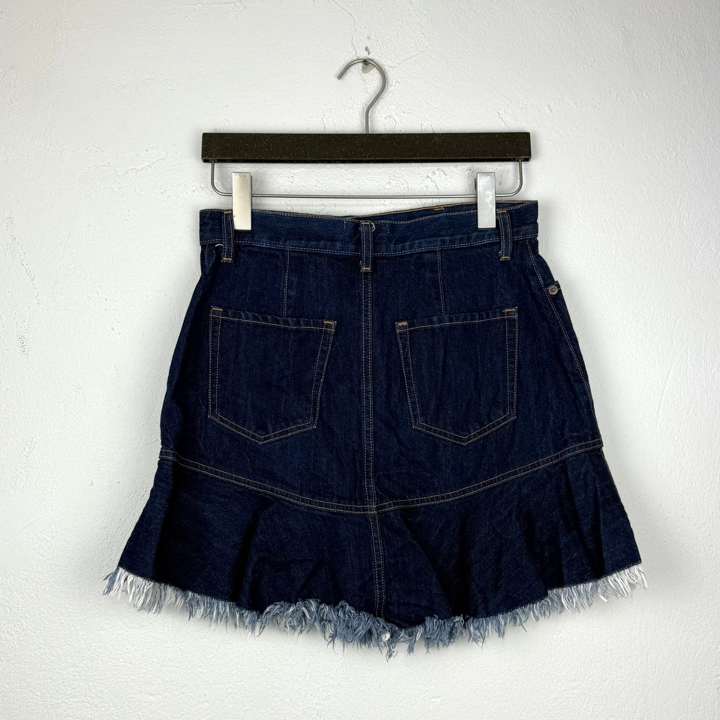 Kuratierter Vintage Onlineshop nachhaltige Secondhand Kleidung online kaufen, Online Shop Vintage, Vintage Online Shop, Second Hand Online Shop, gebraucht, zweite Hand, reused, preloved, Y2K, thriftshop, thriftstore, thrifting, thrift shop, thrift store