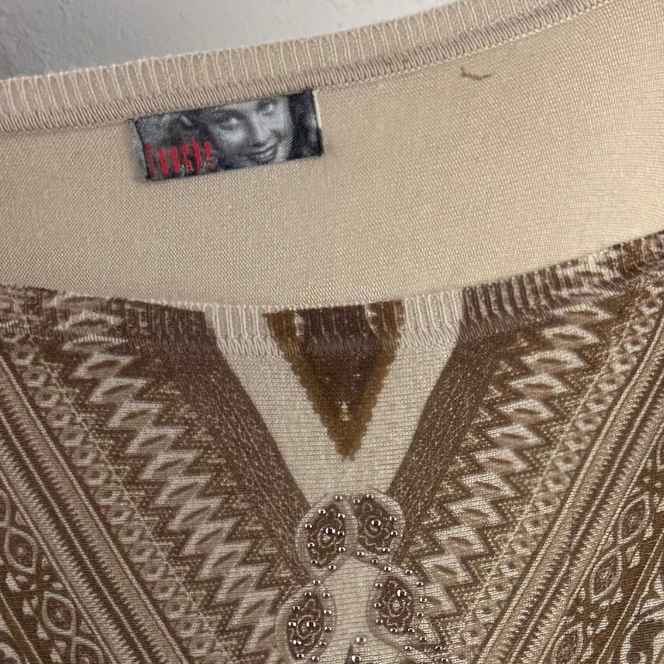 Kuratierter Vintage Onlineshop nachhaltige Secondhand Kleidung online kaufen, Online Shop Vintage, Vintage Online Shop, Second Hand Online Shop, gebraucht, zweite Hand, reused, preloved, Y2K, thriftshop, thriftstore, thrifting, thrift shop, thrift store