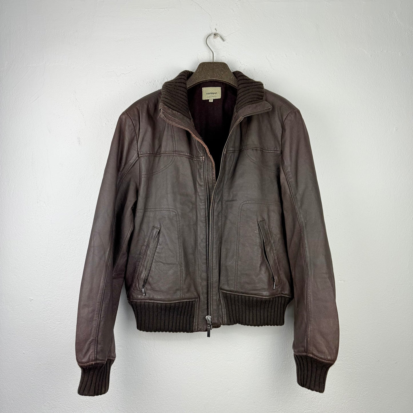 Kuratierter Vintage Onlineshop nachhaltige Secondhand Kleidung online kaufen, Online Shop Vintage, Vintage Online Shop, Second Hand Online Shop, gebraucht, zweite Hand, reused, preloved, Y2K, thriftshop, thriftstore, thrifting, thrift shop, thrift store