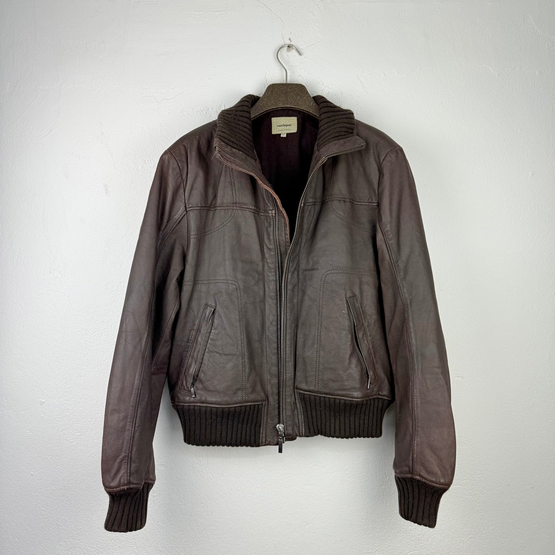 Kuratierter Vintage Onlineshop nachhaltige Secondhand Kleidung online kaufen, Online Shop Vintage, Vintage Online Shop, Second Hand Online Shop, gebraucht, zweite Hand, reused, preloved, Y2K, thriftshop, thriftstore, thrifting, thrift shop, thrift store