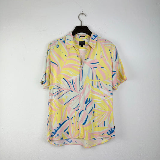 Kuratierter Vintage Onlineshop nachhaltige Secondhand Kleidung online kaufen, Online Shop Vintage, Vintage Online Shop, Second Hand Online Shop, gebraucht, zweite Hand, reused, preloved, Y2K, thriftshop, thriftstore, thrifting, thrift shop, thrift store