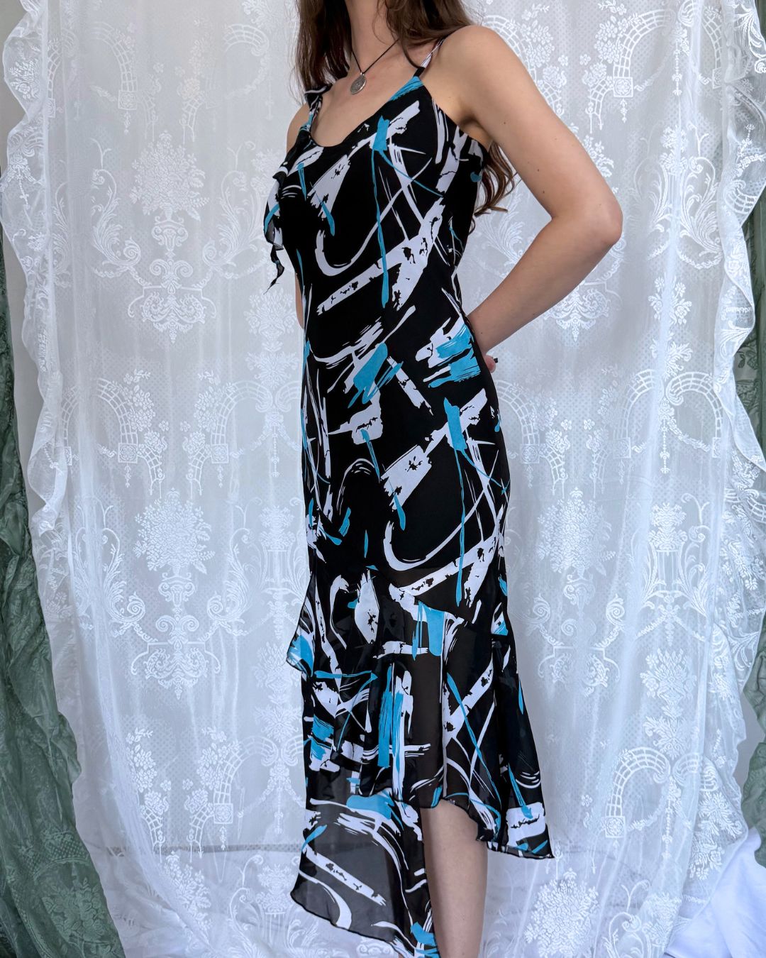 Aino Collection Slipdress asymmetrisch Muster y2k sommer summer dress Teos Vintage Onlineshop