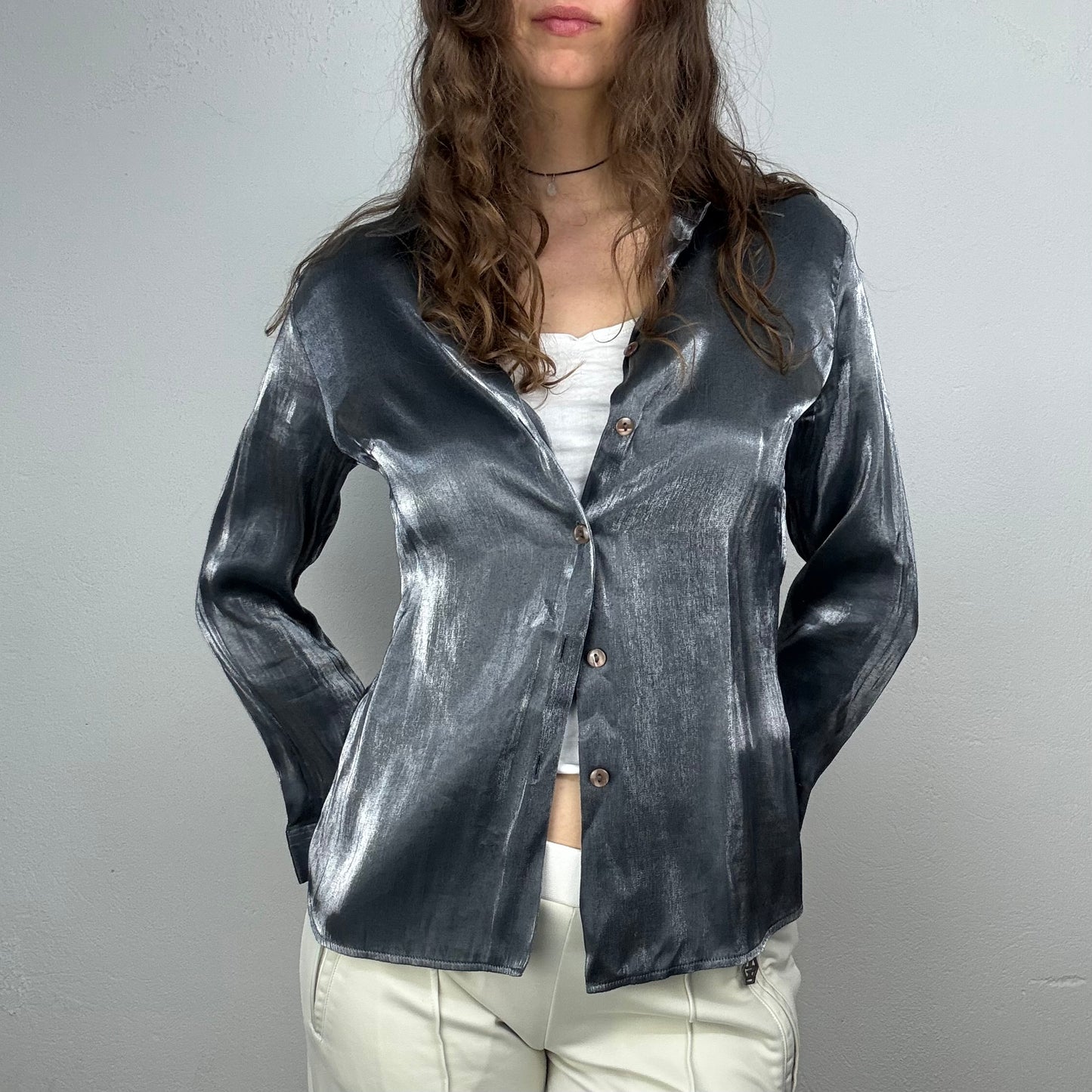 Kuratierter Vintage Onlineshop nachhaltige Secondhand Kleidung online kaufen, Online Shop Vintage, Vintage Online Shop, Second Hand Online Shop, gebraucht, zweite Hand, reused, preloved, Y2K, thriftshop, thriftstore, thrifting, thrift shop, thrift store