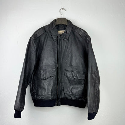 Kuratierter Vintage Onlineshop nachhaltige Secondhand Kleidung online kaufen, Online Shop Vintage, Vintage Online Shop, Second Hand Online Shop, gebraucht, zweite Hand, reused, preloved, Y2K, thriftshop, thriftstore, thrifting, thrift shop, thrift store