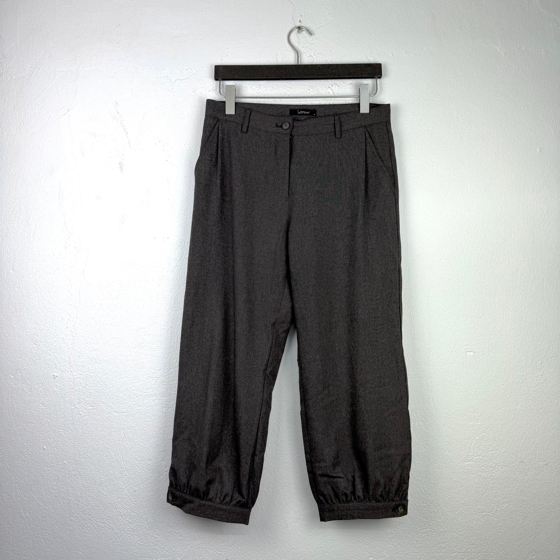 Kuratierter Vintage Onlineshop nachhaltige Secondhand Kleidung online kaufen, Online Shop Vintage, Vintage Online Shop, Second Hand Online Shop, gebraucht, zweite Hand, reused, preloved, Y2K, thriftshop, thriftstore, thrifting, thrift shop, thrift store