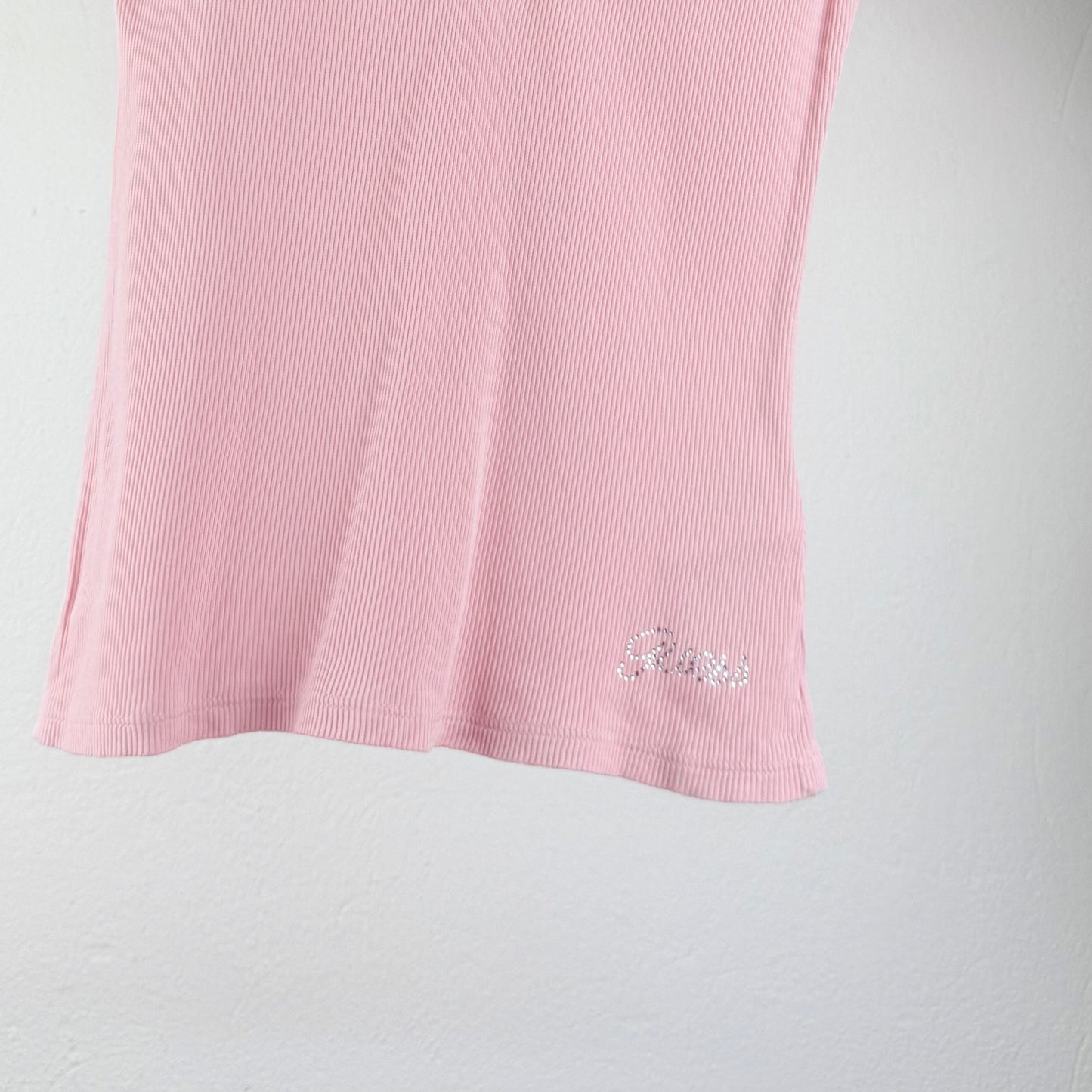 Kuratierter Vintage Onlineshop nachhaltige Secondhand Kleidung online kaufen, Online Shop Vintage, Vintage Online Shop, Second Hand Online Shop, gebraucht, zweite Hand, reused, preloved, Y2K, thriftshop, thriftstore, thrifting, thrift shop, thrift store