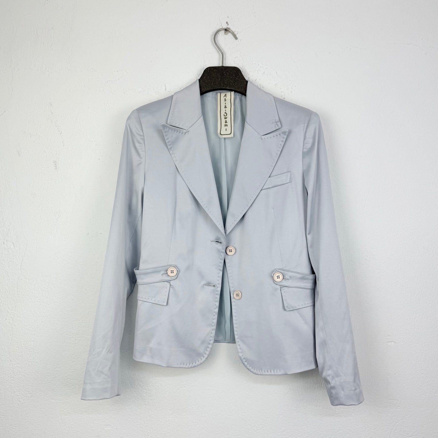 Kuratierter Vintage Onlineshop nachhaltige Secondhand Kleidung online kaufen, Online Shop Vintage, Vintage Online Shop, Second Hand Online Shop, gebraucht, zweite Hand, reused, preloved, Y2K, thriftshop, thriftstore, thrifting, thrift shop, thrift store