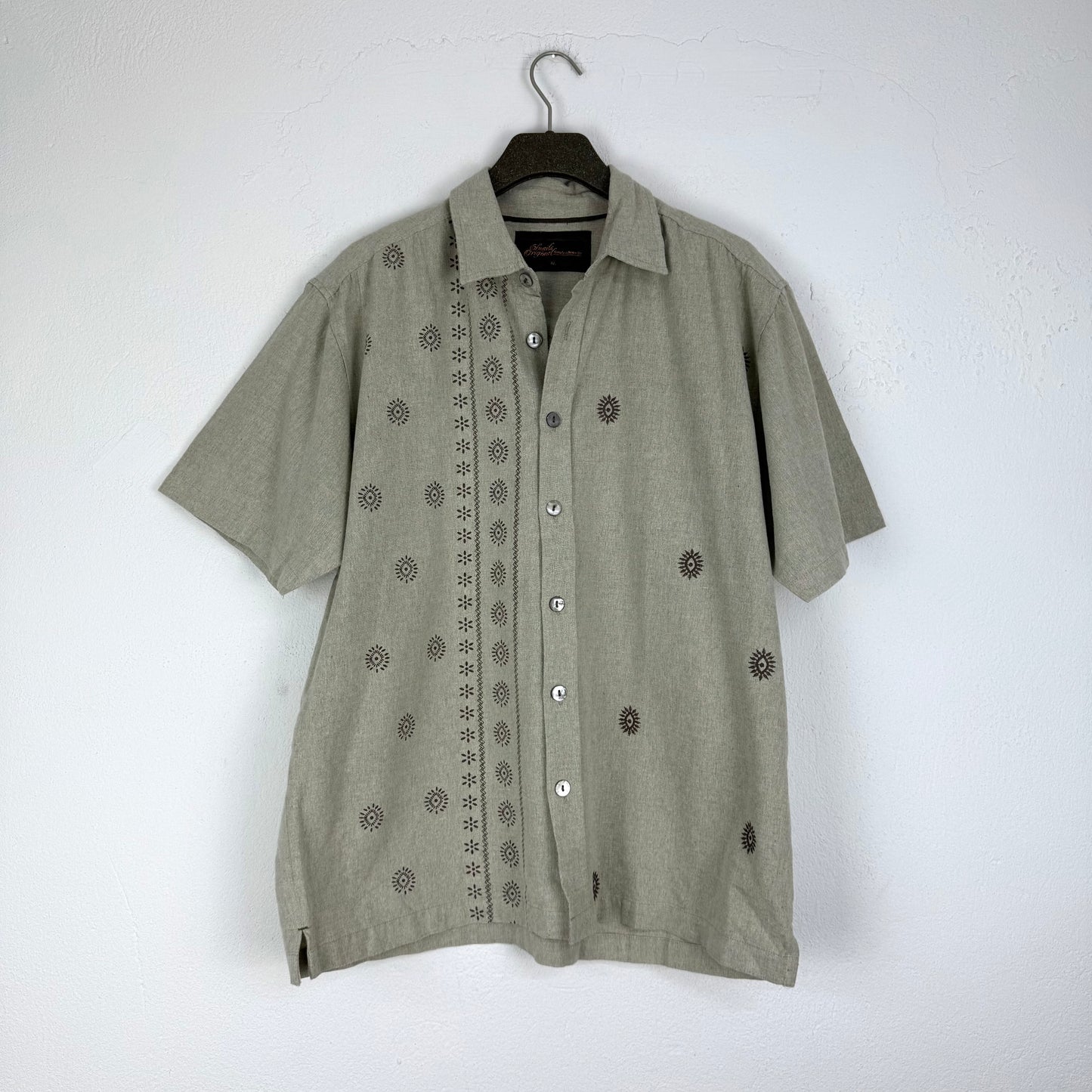 Kuratierter Vintage Onlineshop nachhaltige Secondhand Kleidung online kaufen, Online Shop Vintage, Vintage Online Shop, Second Hand Online Shop, gebraucht, zweite Hand, reused, preloved, Y2K, thriftshop, thriftstore, thrifting, thrift shop, thrift store