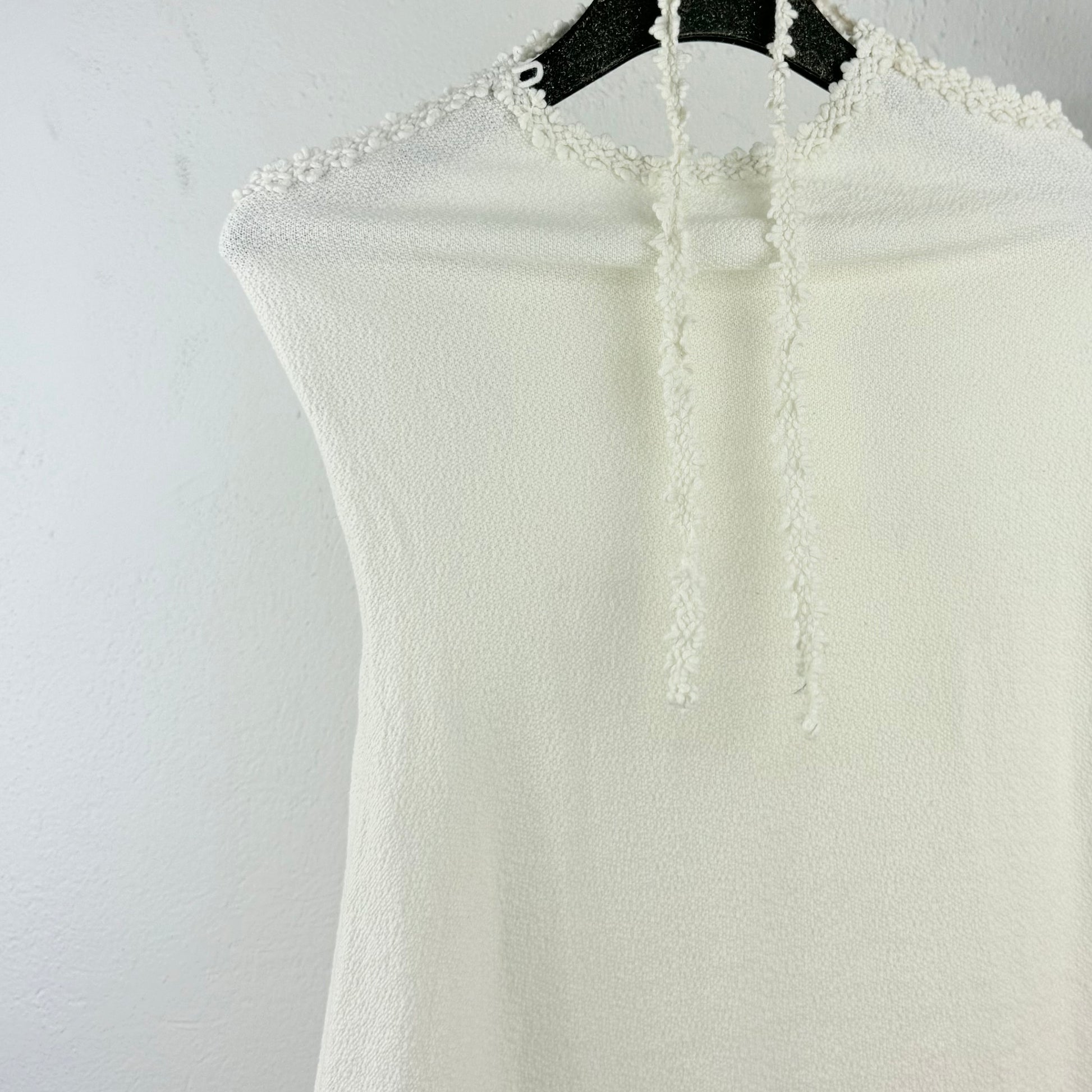 Kuratierter Vintage Onlineshop nachhaltige Secondhand Kleidung online kaufen, Online Shop Vintage, Vintage Online Shop, Second Hand Online Shop, gebraucht, zweite Hand, reused, preloved, Y2K, thriftshop, thriftstore, thrifting, thrift shop, thrift store