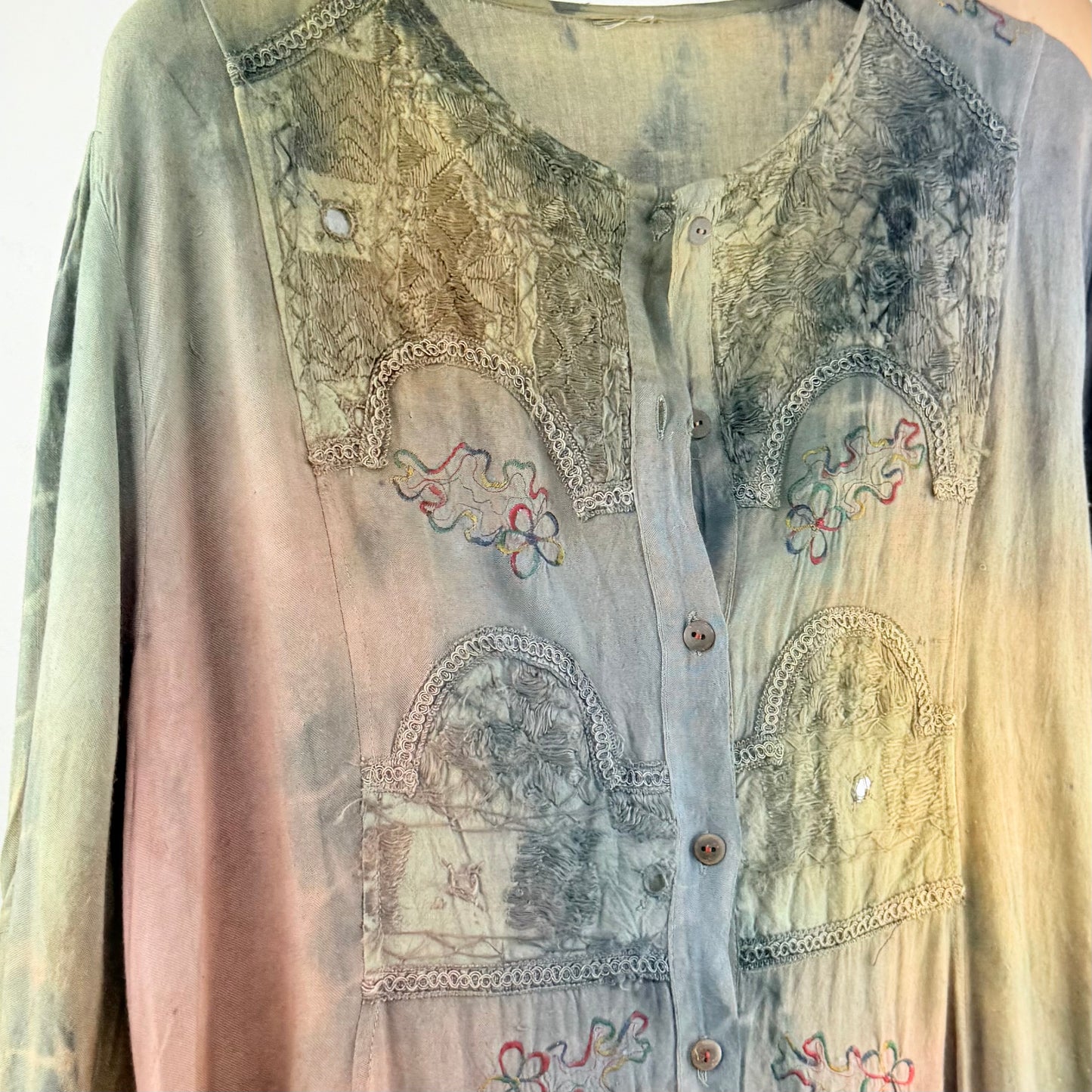 Kuratierter Vintage Onlineshop nachhaltige Secondhand Kleidung online kaufen, Online Shop Vintage, Vintage Online Shop, Second Hand Online Shop, gebraucht, zweite Hand, reused, preloved, Y2K, thriftshop, thriftstore, thrifting, thrift shop, thrift store, Boho, Festival, Flowy