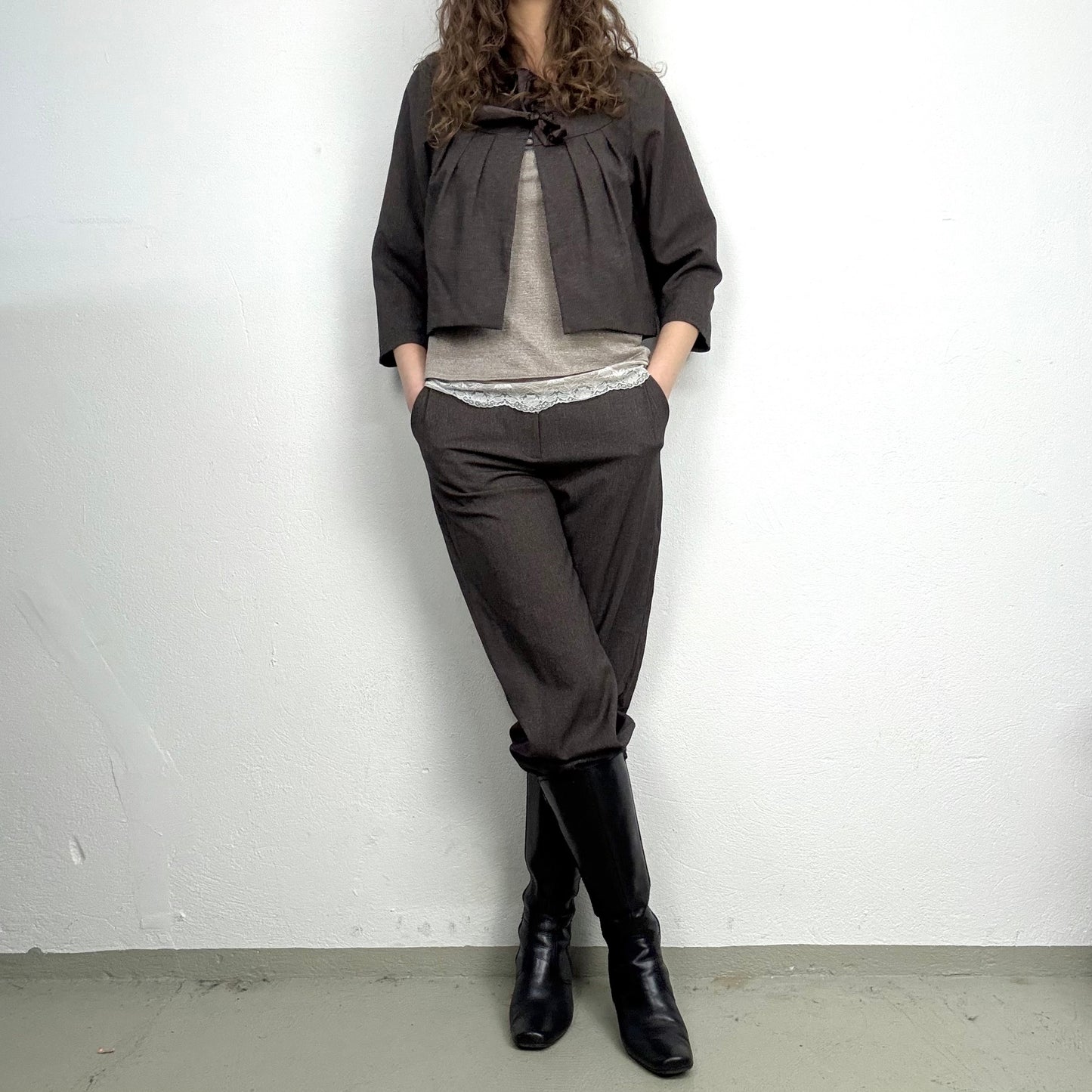 Kuratierter Vintage Onlineshop nachhaltige Secondhand Kleidung online kaufen, Online Shop Vintage, Vintage Online Shop, Second Hand Online Shop, gebraucht, zweite Hand, reused, preloved, Y2K, thriftshop, thriftstore, thrifting, thrift shop, thrift store
