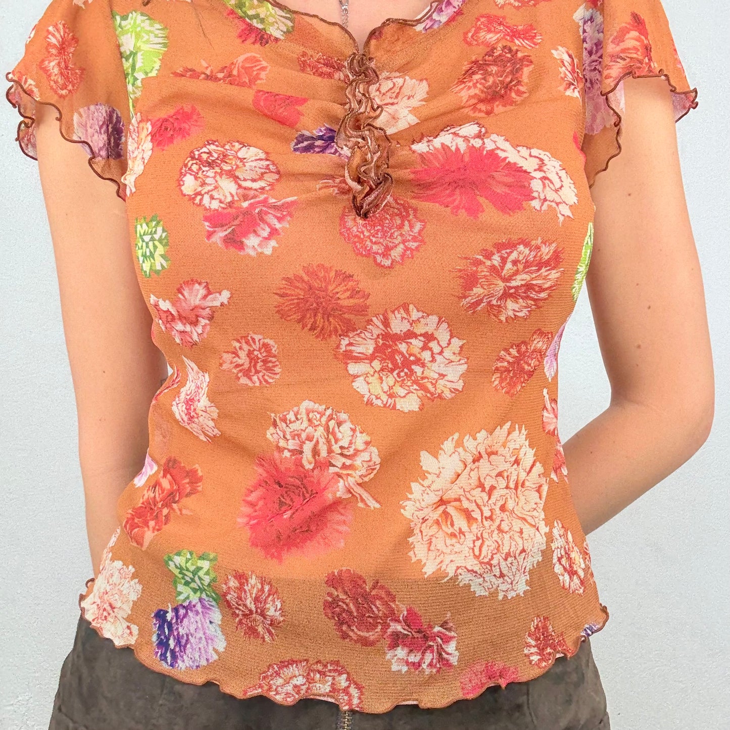 Kuratierter Vintage Onlineshop nachhaltige Secondhand Kleidung online kaufen, Online Shop Vintage, Vintage Online Shop, Second Hand Online Shop, gebraucht, zweite Hand, reused, preloved, Y2K, thriftshop, thriftstore, thrifting, thrift shop, thrift store, Festival, Boho,  Flower, Flowy
