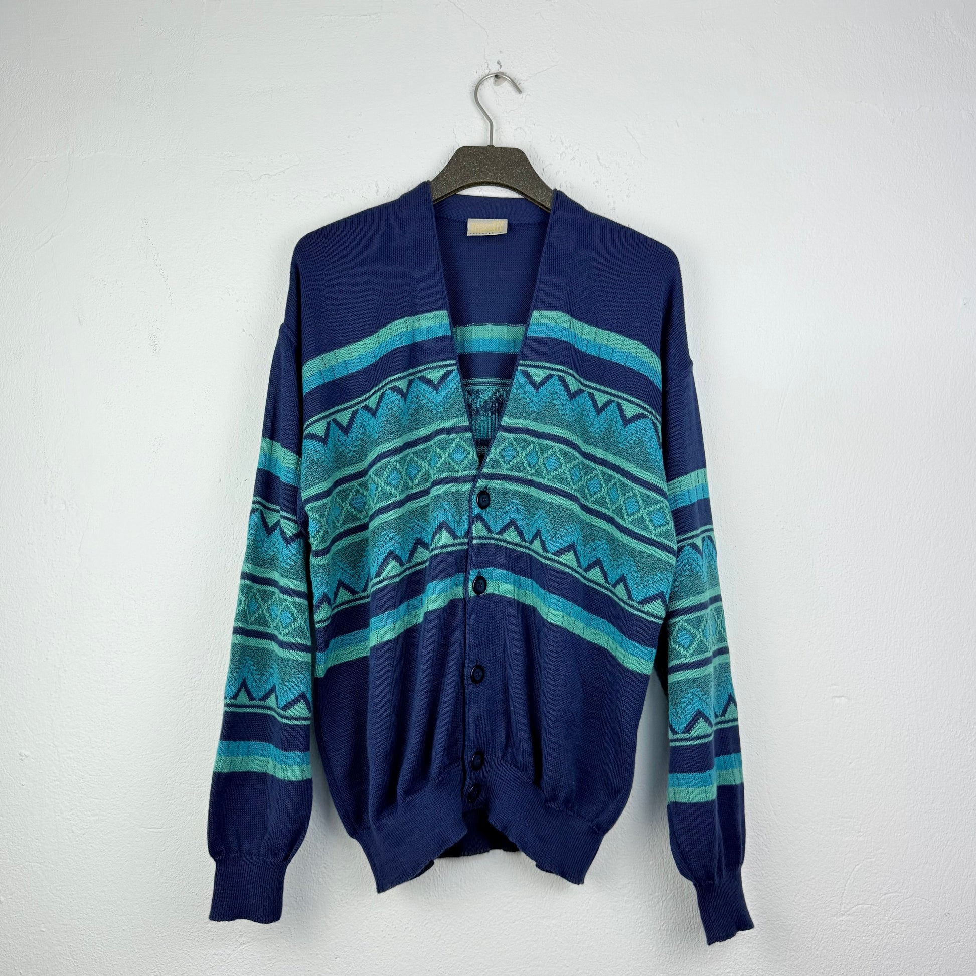 Kuratierter Vintage Onlineshop nachhaltige Secondhand Kleidung online kaufen, Online Shop Vintage, Vintage Online Shop, Second Hand Online Shop, gebraucht, zweite Hand, reused, preloved, Y2K, thriftshop, thriftstore, thrifting, thrift shop, thrift store