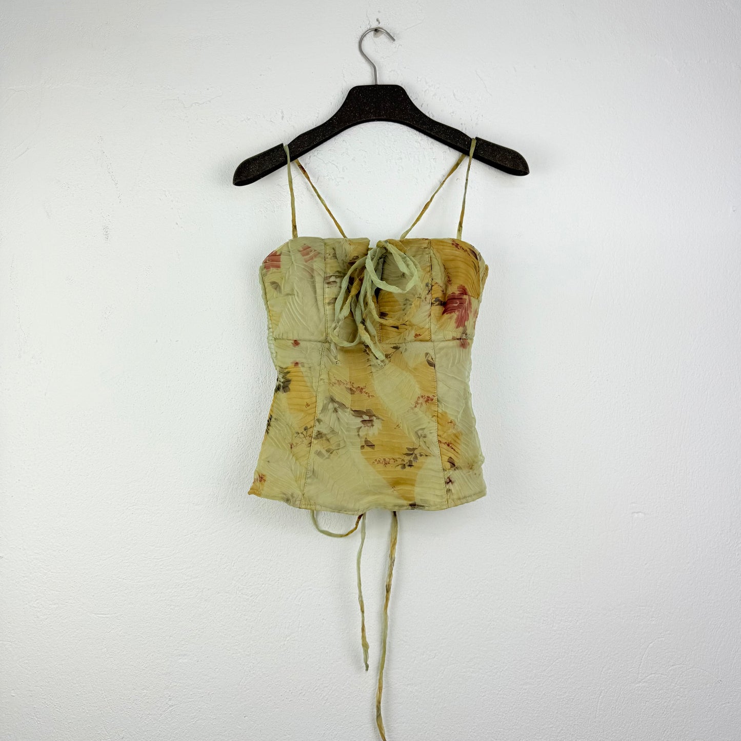 Kuratierter Vintage Onlineshop nachhaltige Secondhand Kleidung online kaufen, Online Shop Vintage, Vintage Online Shop, Second Hand Online Shop, gebraucht, zweite Hand, reused, preloved, Y2K, thriftshop, thriftstore, thrifting, thrift shop, thrift store