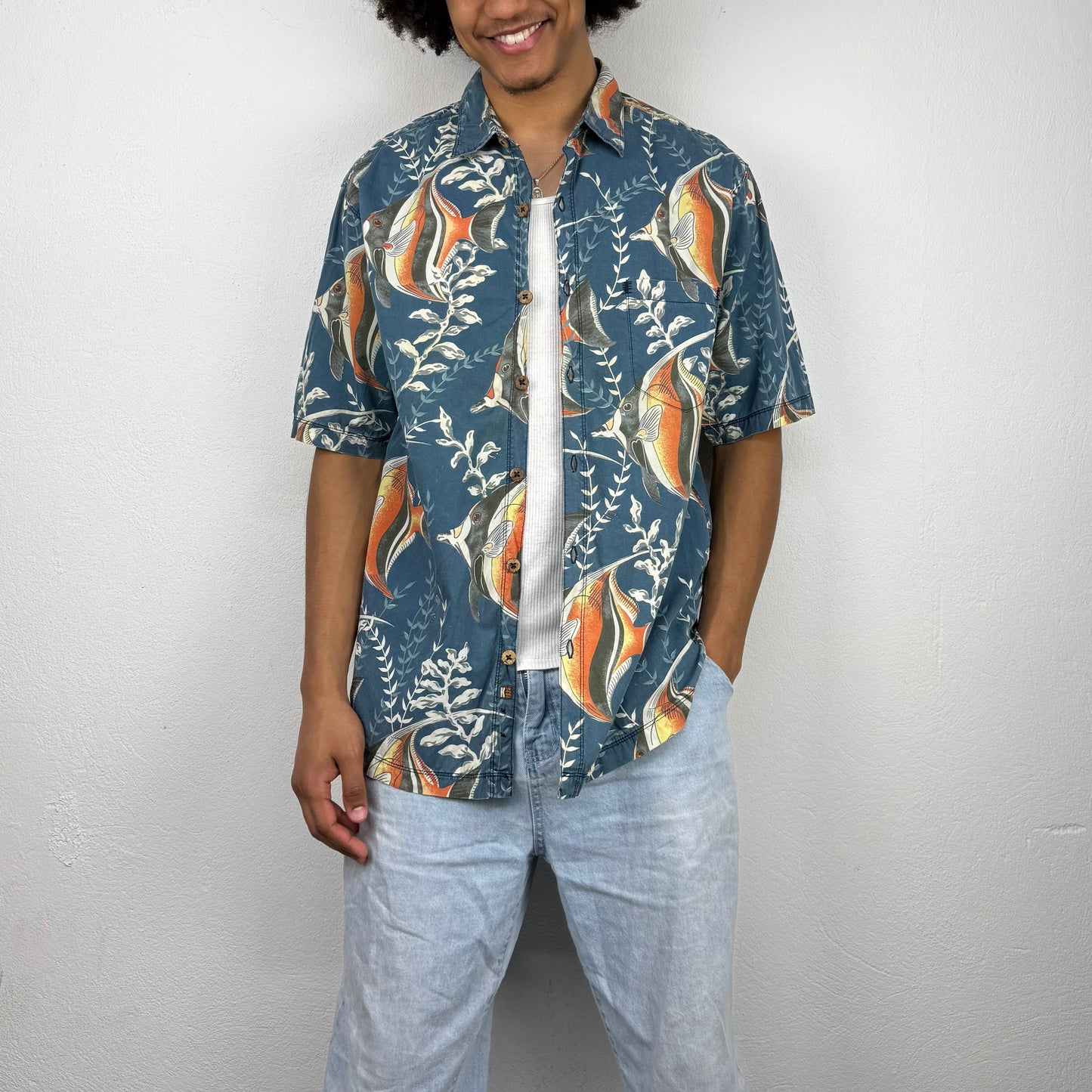 Kuratierter Vintage Onlineshop nachhaltige Secondhand Kleidung online kaufen, Online Shop Vintage, Vintage Online Shop, Second Hand Online Shop, gebraucht, zweite Hand, reused, preloved, Y2K, thriftshop, thriftstore, thrifting, thrift shop, thrift store