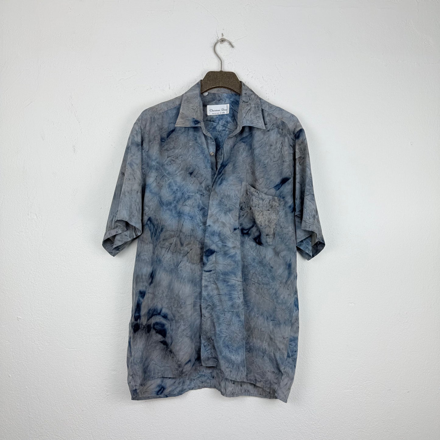 Kuratierter Vintage Onlineshop nachhaltige Secondhand Kleidung online kaufen, Online Shop Vintage, Vintage Online Shop, Second Hand Online Shop, gebraucht, zweite Hand, reused, preloved, Y2K, thriftshop, thriftstore, thrifting, thrift shop, thrift store, Festival, Batik, Flowy