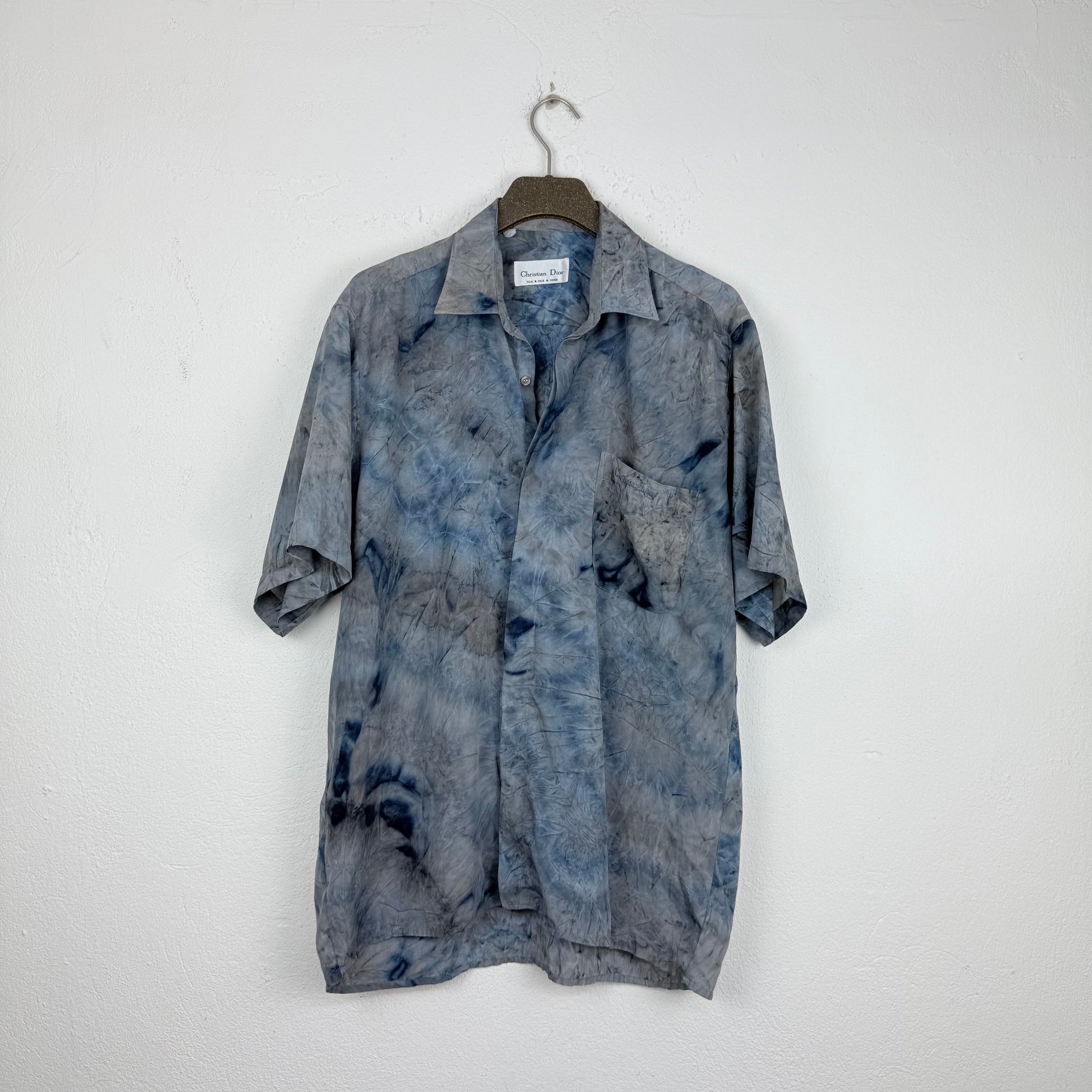Kuratierter Vintage Onlineshop nachhaltige Secondhand Kleidung online kaufen, Online Shop Vintage, Vintage Online Shop, Second Hand Online Shop, gebraucht, zweite Hand, reused, preloved, Y2K, thriftshop, thriftstore, thrifting, thrift shop, thrift store, Festival, Batik, Flowy