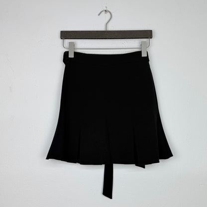 Kuratierter Vintage Onlineshop nachhaltige Secondhand Kleidung online kaufen, Online Shop Vintage, Vintage Online Shop, Second Hand Online Shop, gebraucht, zweite Hand, reused, preloved, Y2K, thriftshop, thriftstore, thrifting, thrift shop, thrift store